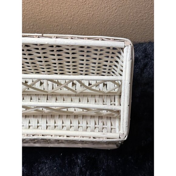 Vintage White Wicker Rectangular Organizer Basket With Dividers Boho - Picture 4 of 8